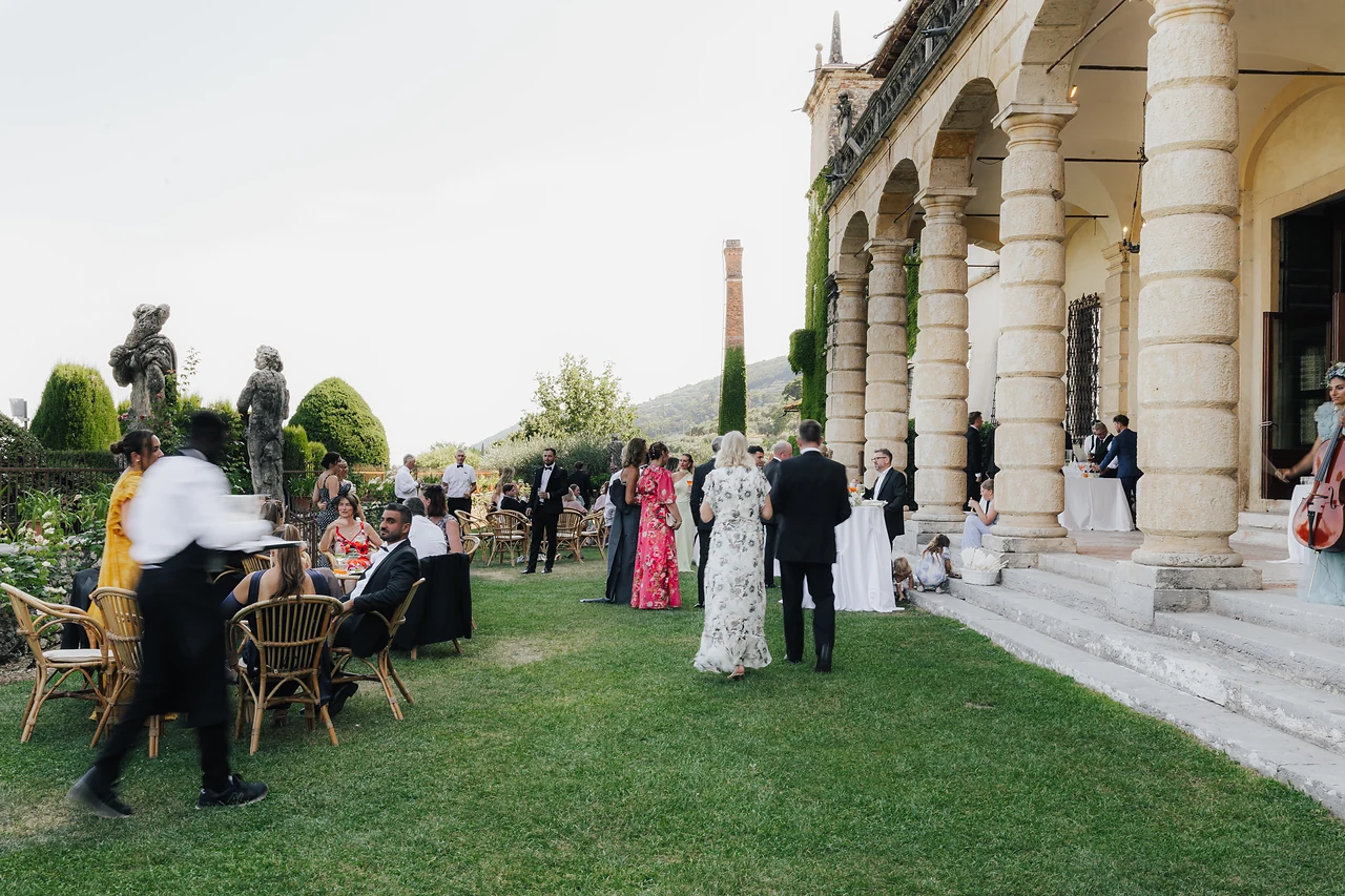 The garden reception in front of Villa Arvedi