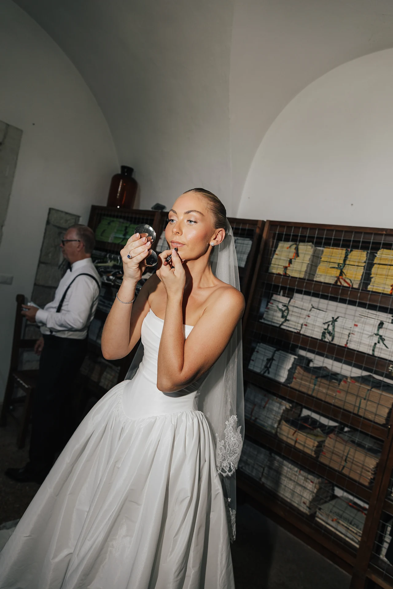 A candid moment with the bride before the ceremony