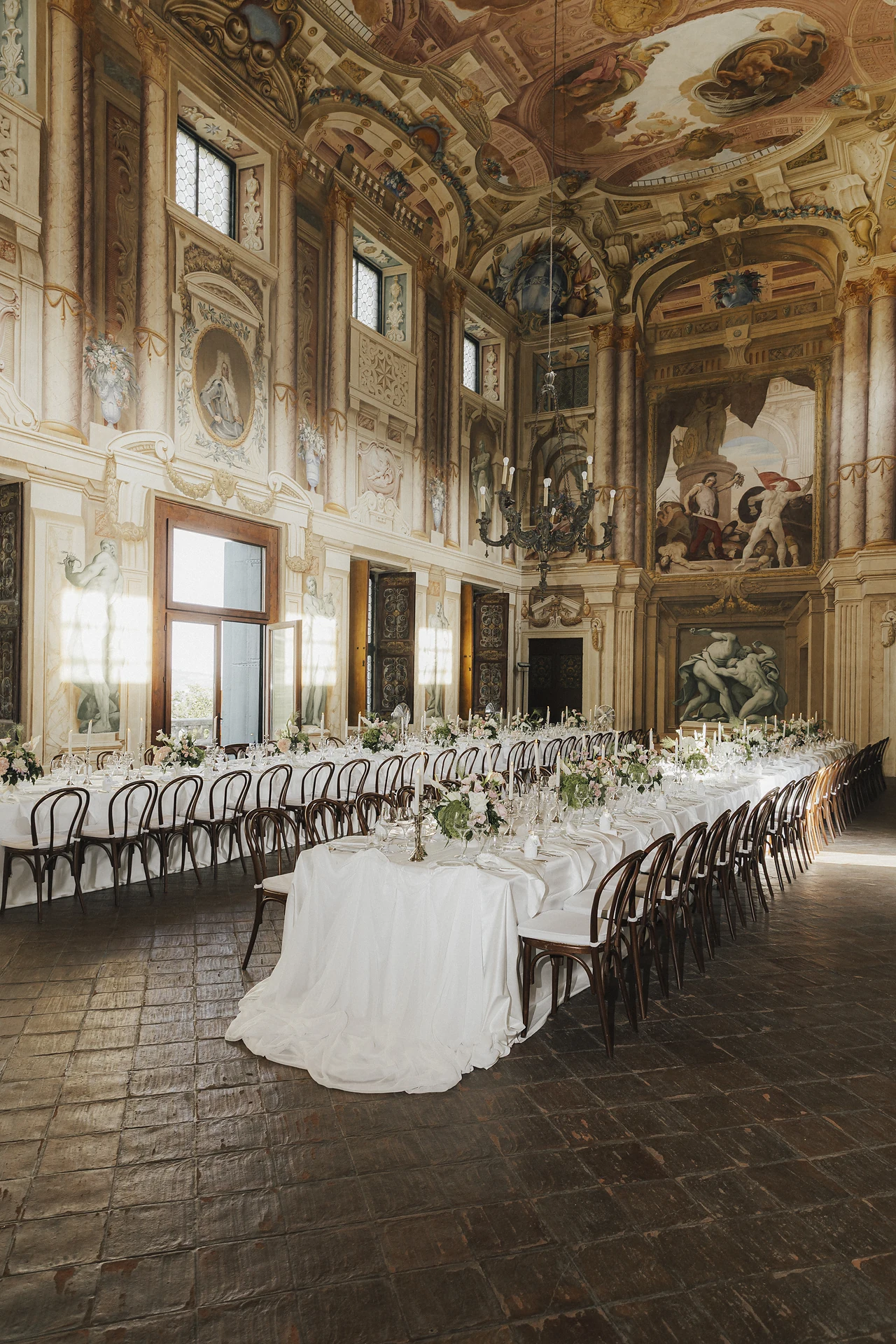 The frescoed dinner hall at Villa Arvedi