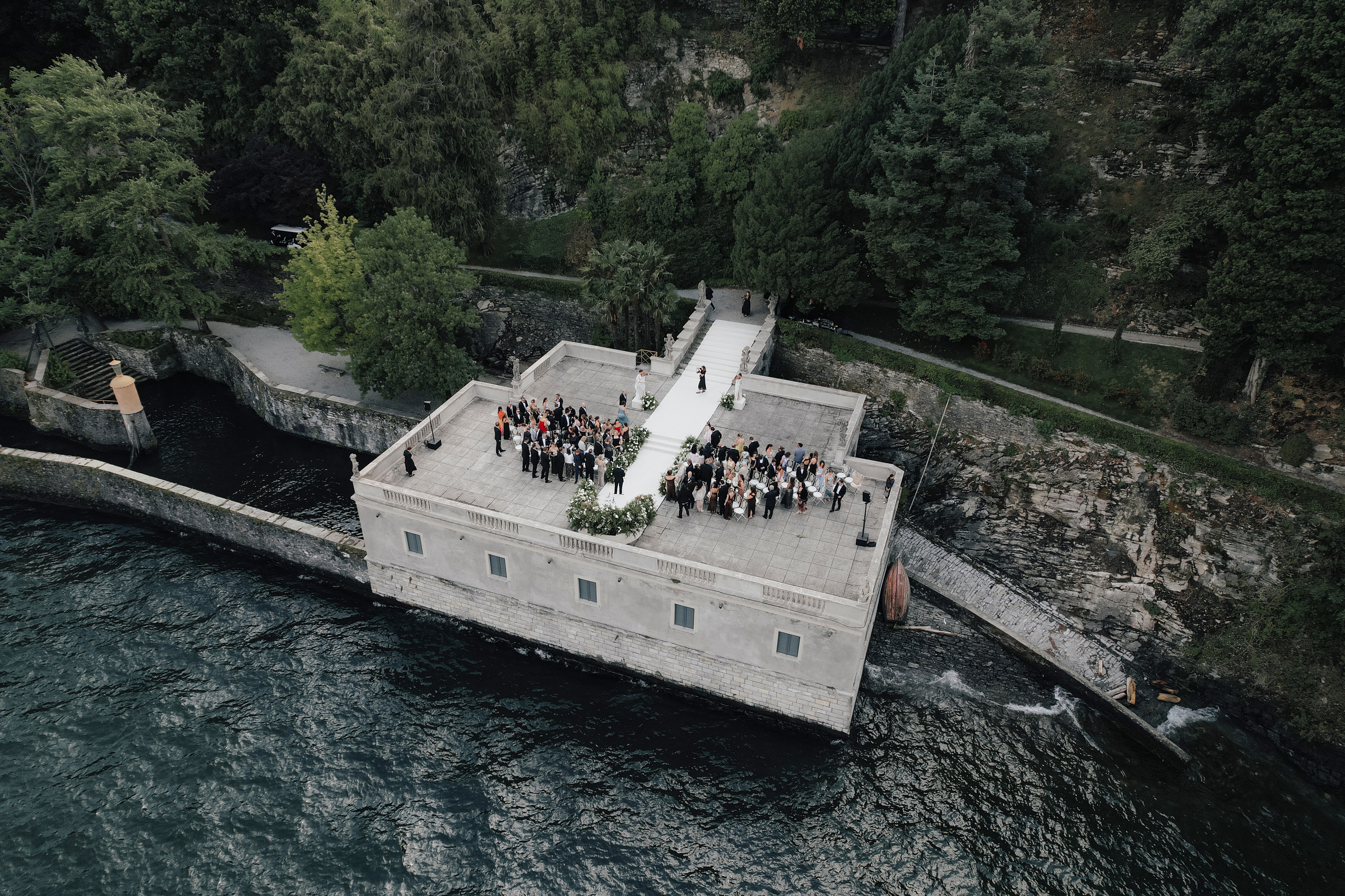 Wedding ceremony on the lakeside terrace at Villa Pizzo, seen from above.